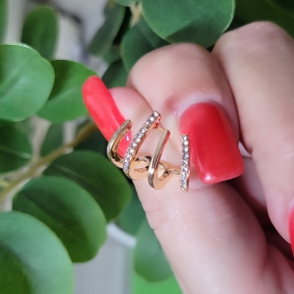 Gold Claw CZ Huggies, available in silver or gold - Picture 6 of 8